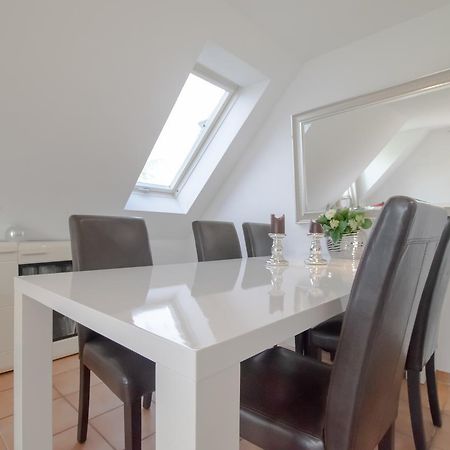 Meerbusch Apartments - 3 Room Apartment With Balcony - 20 Min Messe Dus Exterior photo